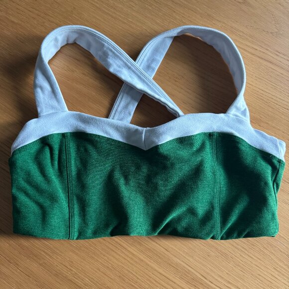 Beyond Yoga Spacedye Trophy Sports Bra – Size S - Picture 4 of 6